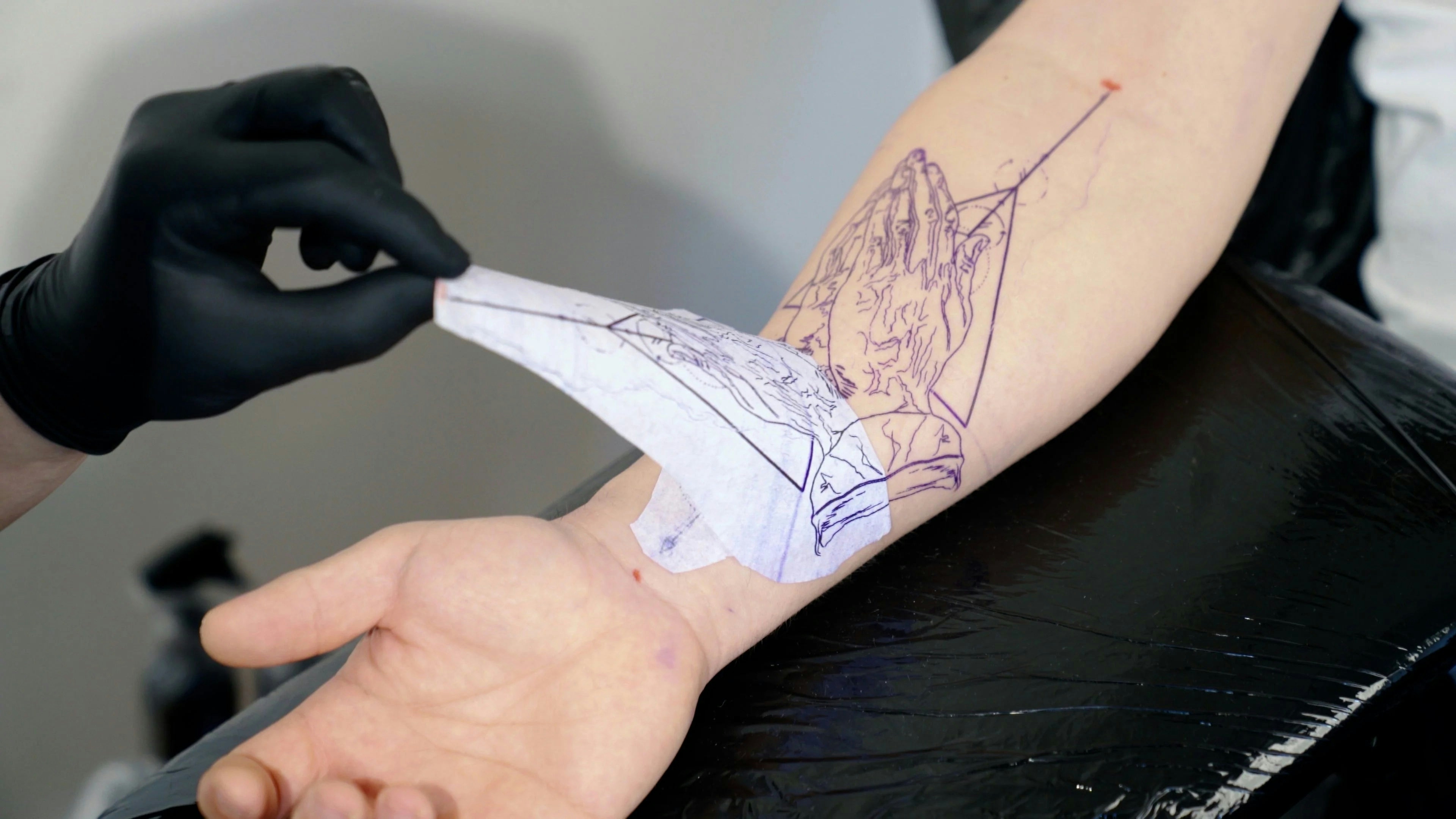 Applying Tattoo Stencils (To Silicone Fake Skin) 