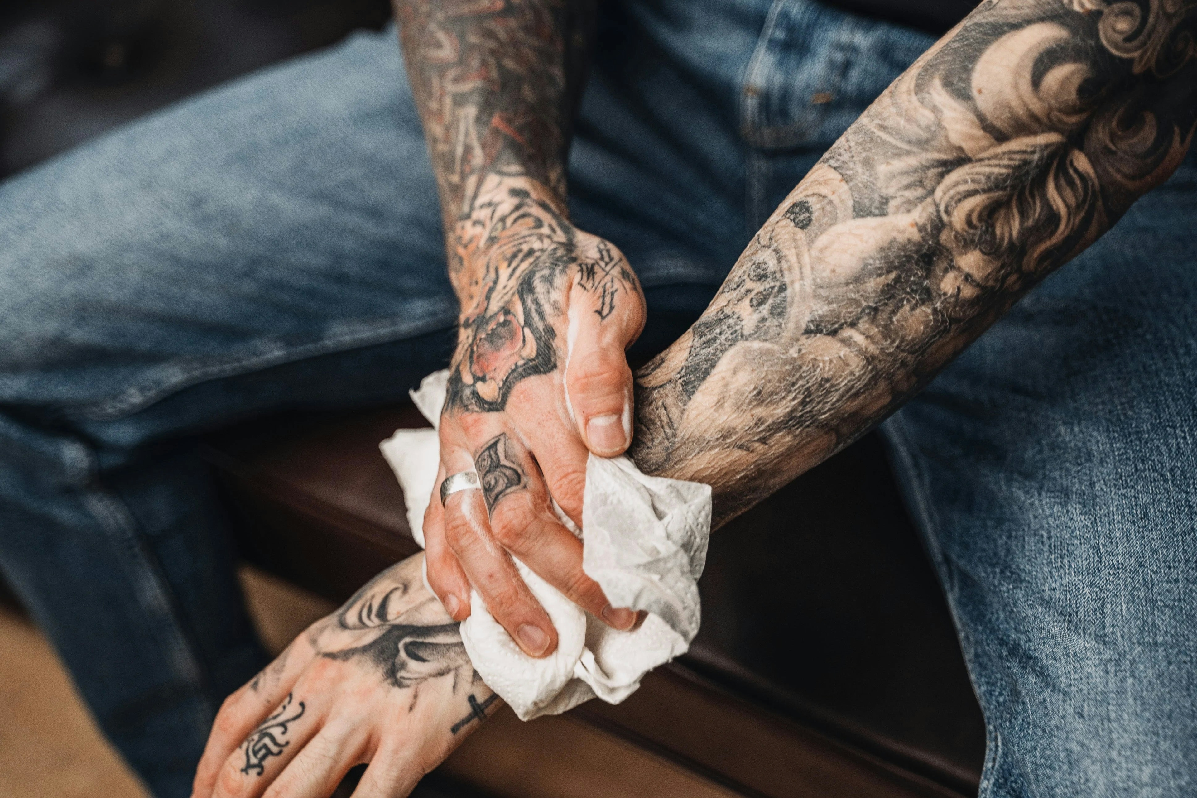 How to clean a tattoo